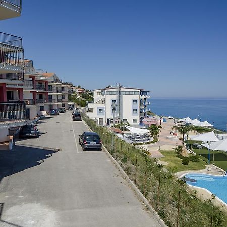 Tus'Hotel Apartments Tusa Exterior photo